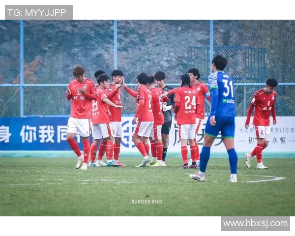 上海街头偶遇足球明星的精彩瞬间与故事分享